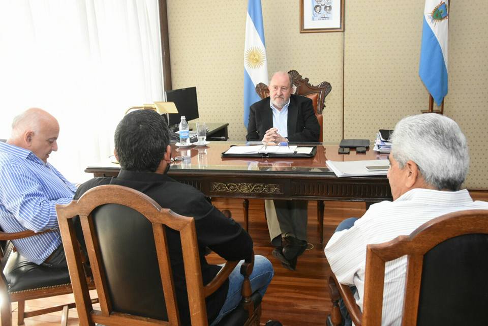 vernaapuel vernaapuel