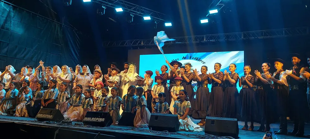 427760651_885710250226441_2041908469714745004_n