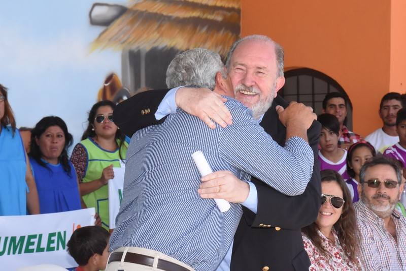 vernavdddddftyu7ghgghjjj