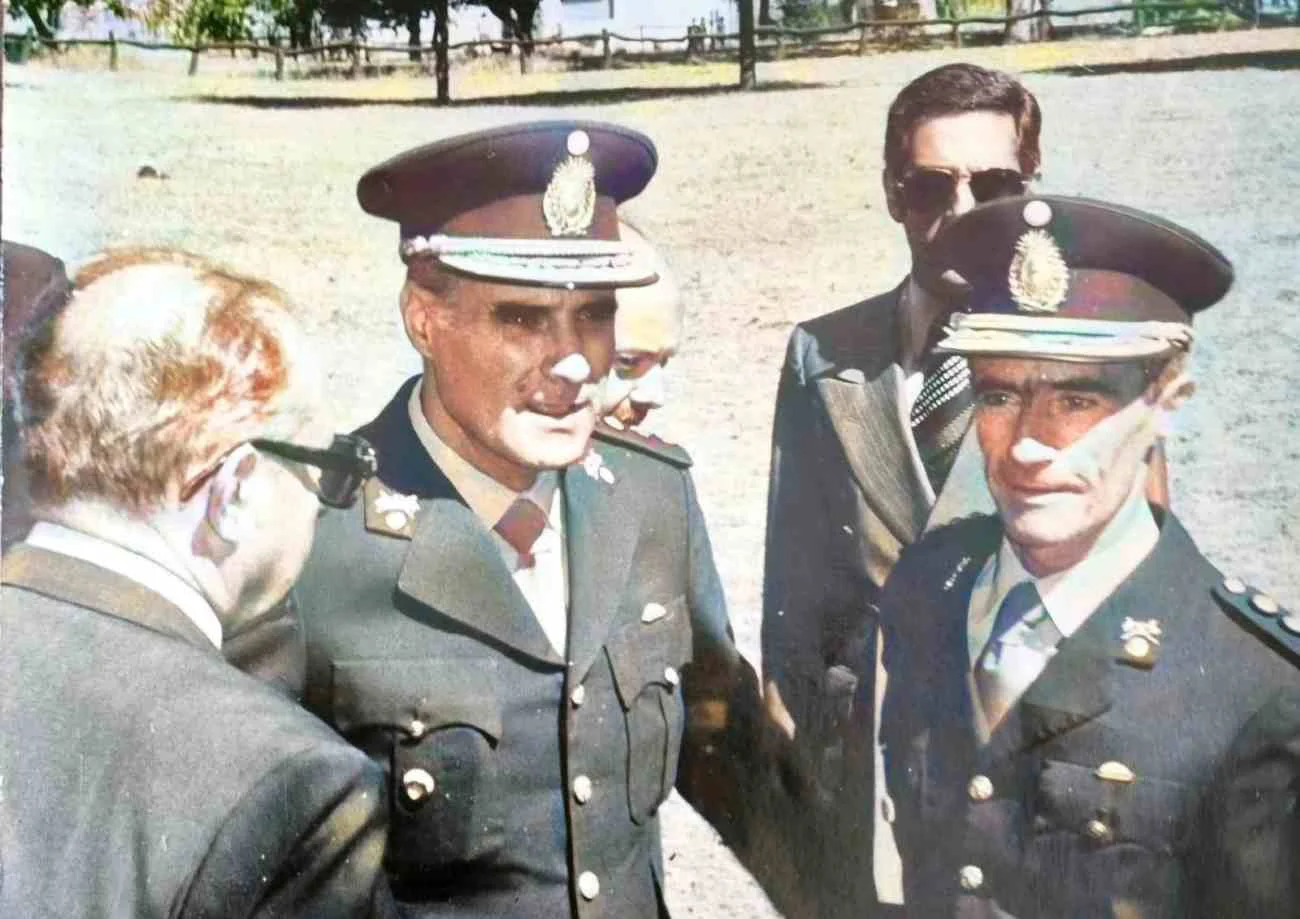 golpemilitaririart00077