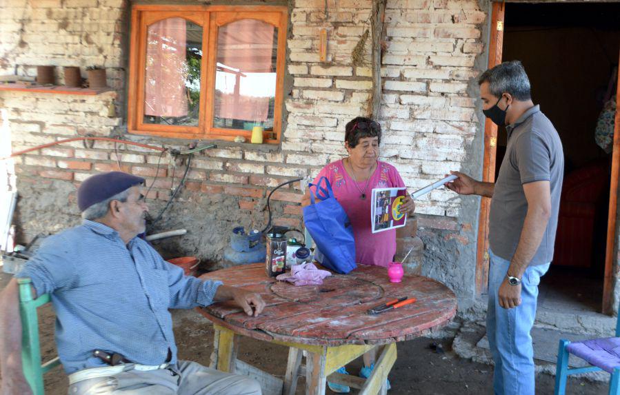 algarrobopuestos001