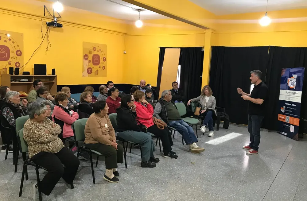 charla cumlen telen (4)